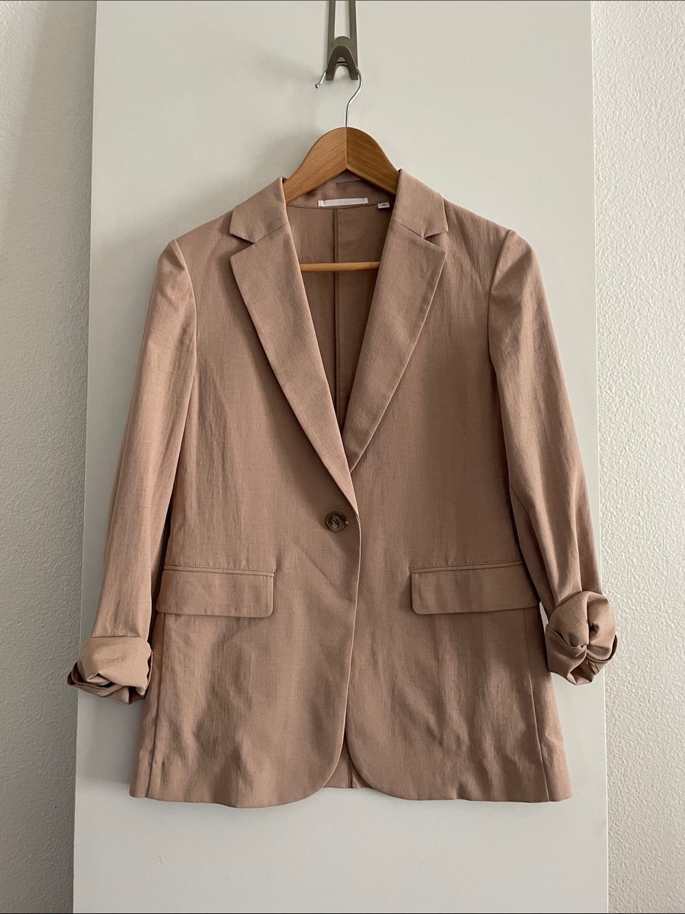 UNIQLO Tan Crisp Linen/Cotton Poplin Blend Blazer Unlined, Light Fabric - Picture 2 of 11